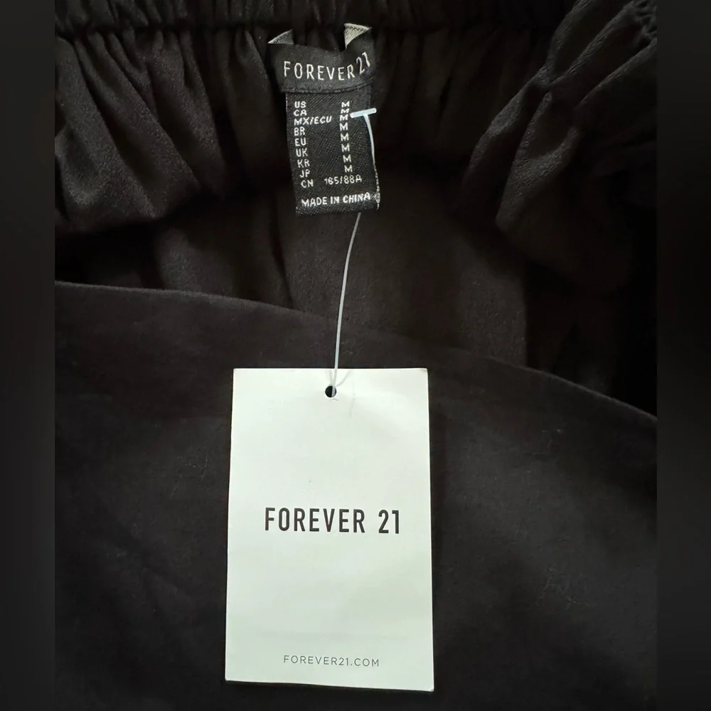 Forever 21 Women’s Backless Long Sleeve Black Mini Dress - Picture 6 of 6